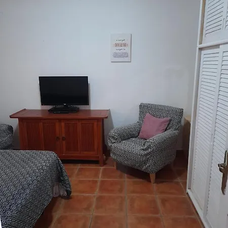 Marina Palace Aparthotel