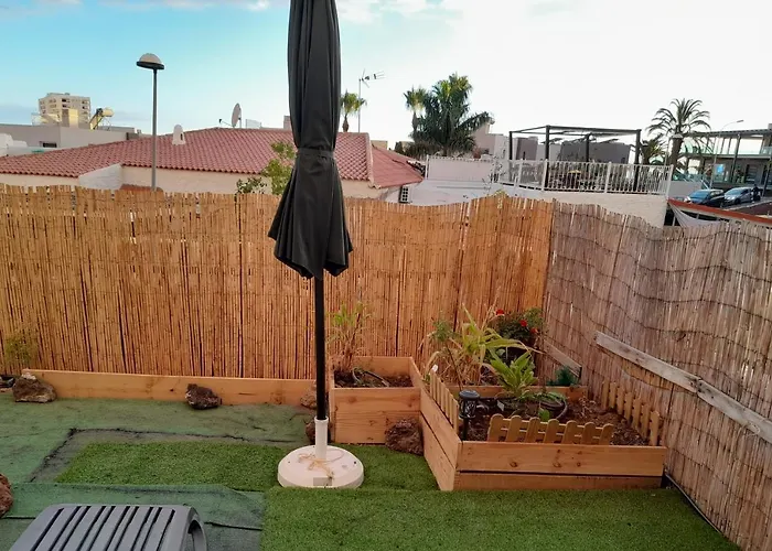 Marina Palace Apartmanhotel *